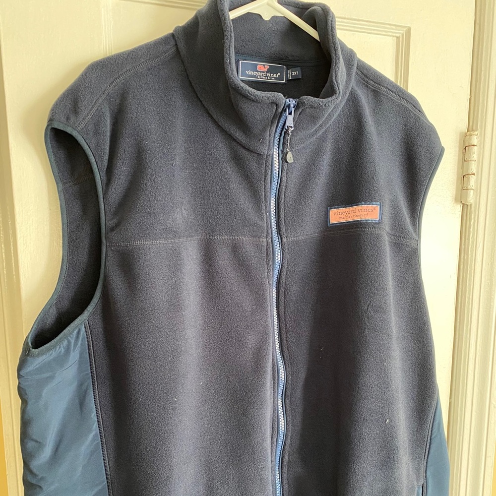 Men’s Vineyard Vines Vest